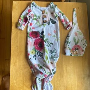 Caden Lane knotted newborn gown and cap